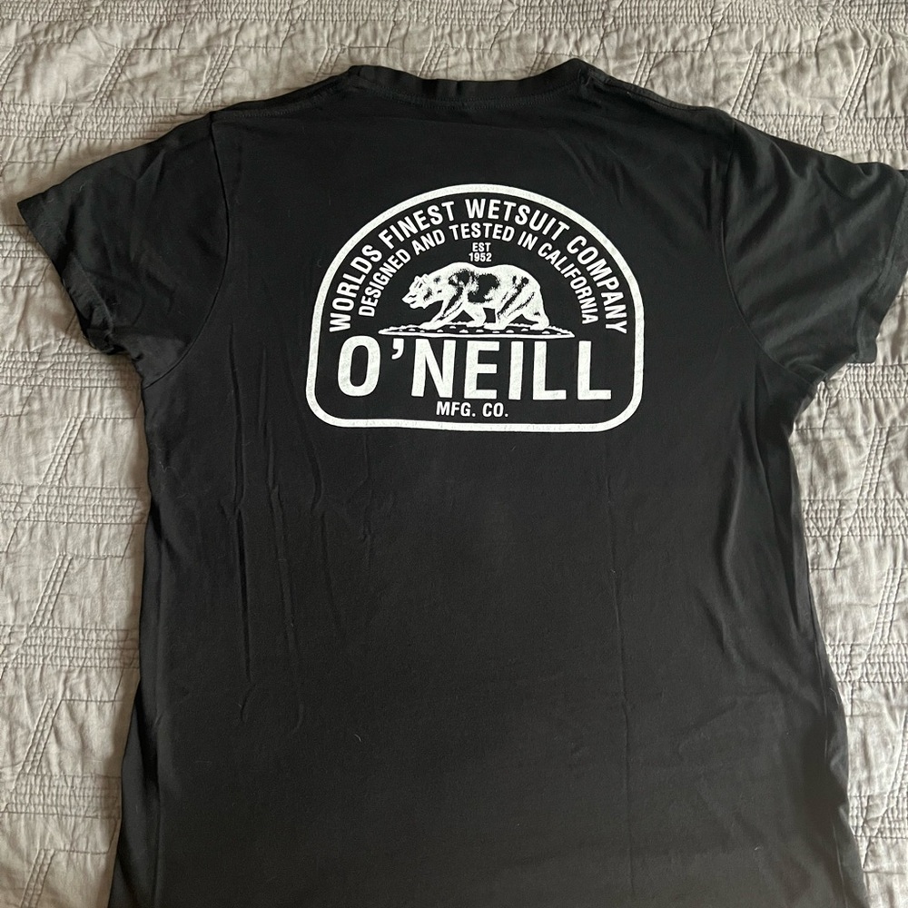 O'Neill Modern Fit Tee Men’s Medium, Hardly Worn